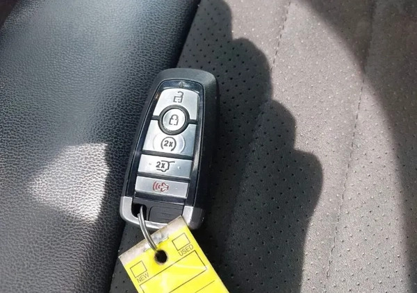 Ford EDGE cena 55000 przebieg: 101640, rok produkcji 2020 z Różan małe 106